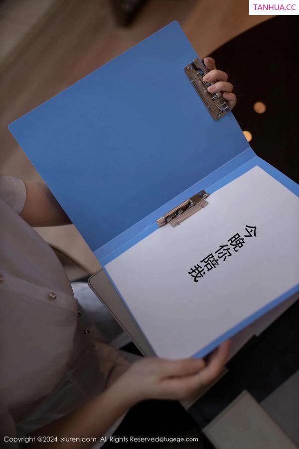   [XiuRen]高清写真图 2024.03.20 No.8264 杏子Yada 剧情主题第19张图片